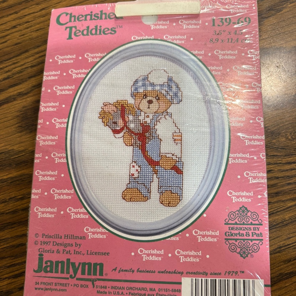 Cherished Teddies by Janlynn